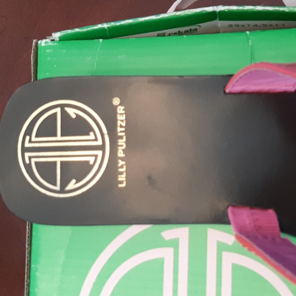 LILLY PULITZER PRINCESS PINK PATENT LEATHER SLIDES - Picture 5 of 6